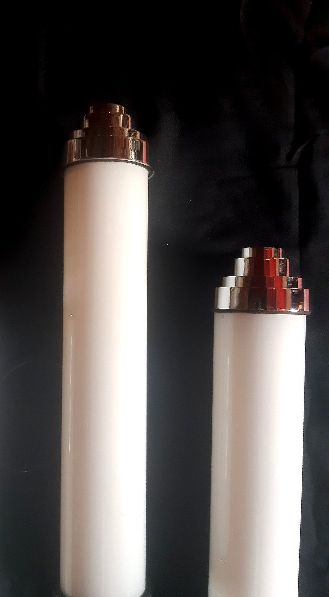 Magnificent Pair Of Modernist Art Deco Style Carlton Sconces-photo-2