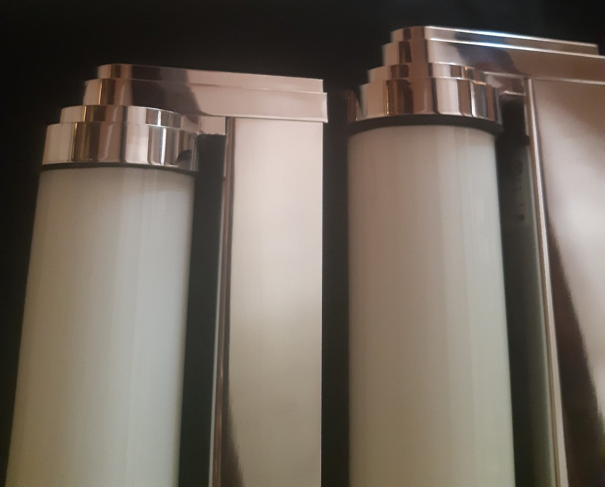 Magnificent Pair Of Modernist Art Deco Style Carlton Sconces-photo-5