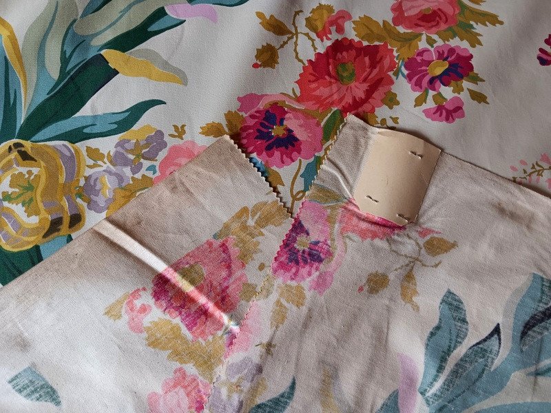 Yardage Coupon Of Percale Fabric Of The Queen At The Château De Fontainebleau-photo-7