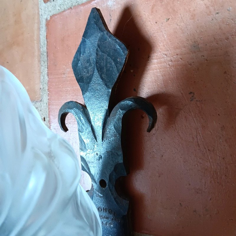 Important Pair Of Medieval Style Torchiere Wall Lights With Fleur De Lys Decor In Wrought Iron  -photo-4