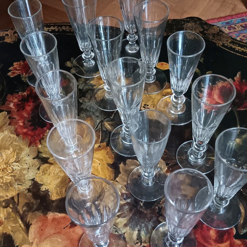 Belle Suite De 15 Flûtes à Champagne En Verre cristal Soufflé XIXème Siècle Caton Baccarat-photo-4
