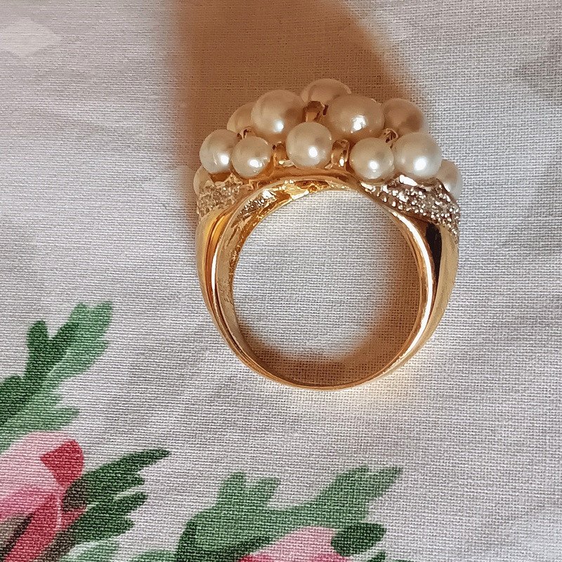 Elégante Bague Or 18 Carats Perles Et Diamants 8, 63 g-photo-3