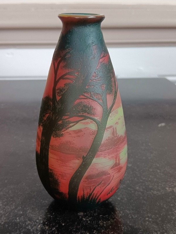  Vase De Vez Cristallerie De Pantin Au Paysage Lacustre Epoque Art Nouveau