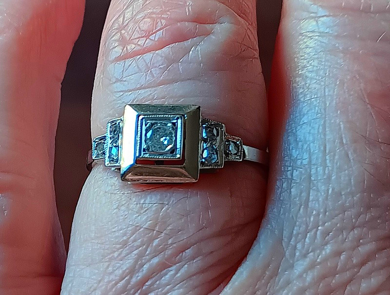 Bague Art Déco moderniste En Or Gris Et Diamants Vers 1930-photo-5