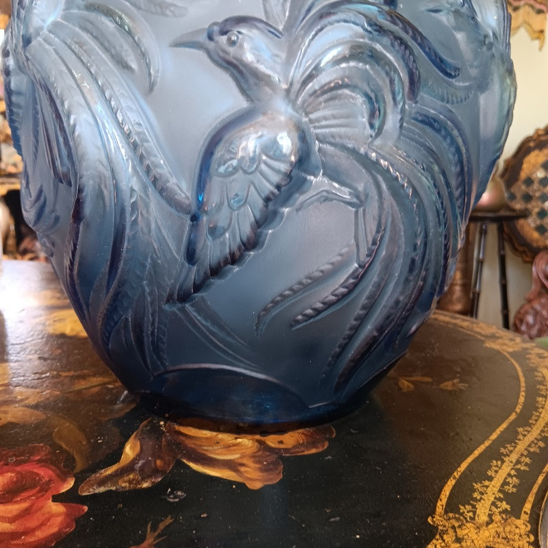 Verlys Vase Les Oiseaux De Paradis En Verre Bleu Art Déco Vers 1930-photo-3
