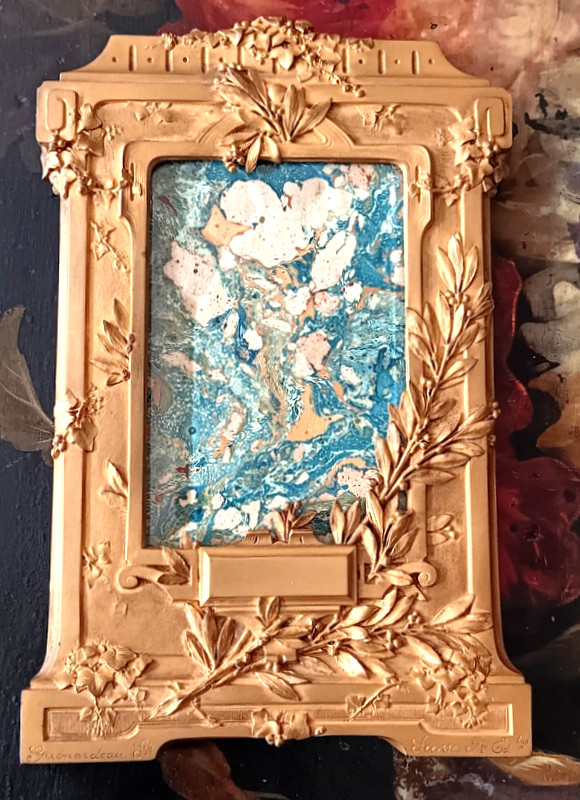 Susse Frères Et Guénardeau Art Nouveau Gilt Bronze Photo Frame With Laurel Decor