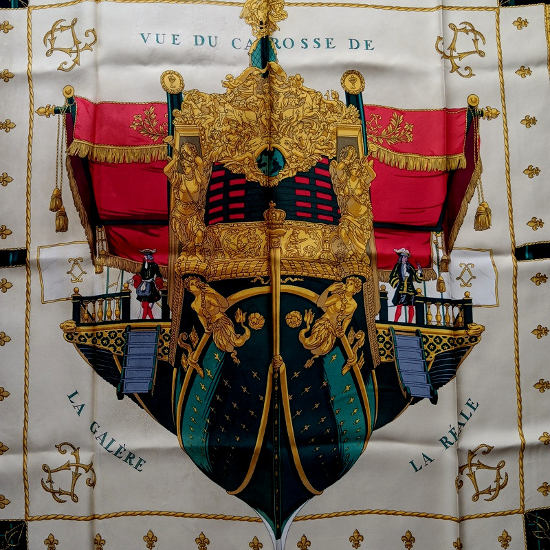Carré foulard ancien Hermès Vue du carrosse de la galère La Réale Hugo Grygkar -photo-4