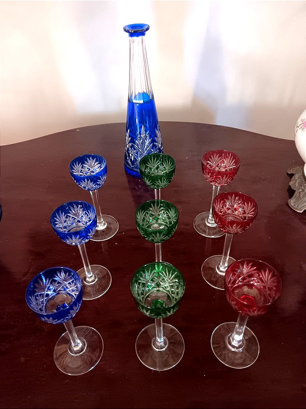 Cristallerie de Saint - louis Service à liqueur Massenet cristal taillé 3 couleurs différentes-photo-2