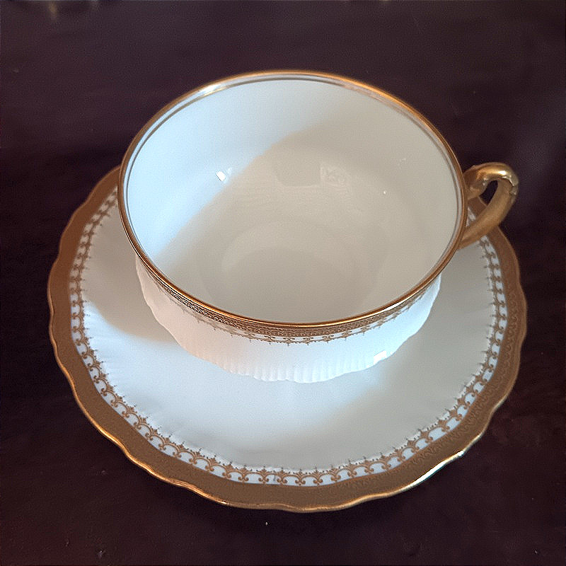 Theodore Haviland Limoges Porcelain Tea Or Coffee Cups With Gold Inlay -photo-3