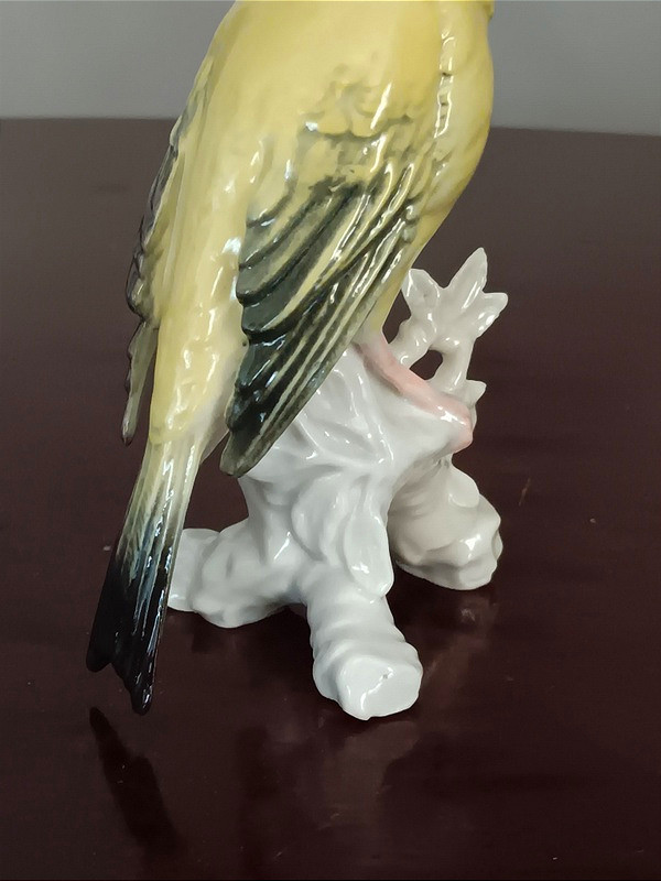 Karl Ens oiseau canari en porcelaine de Saxe signature verte années 1920-photo-3