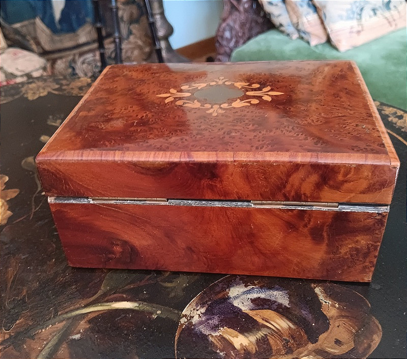 Burl And Rosewood Jewelry Box Marquetry Box -photo-1
