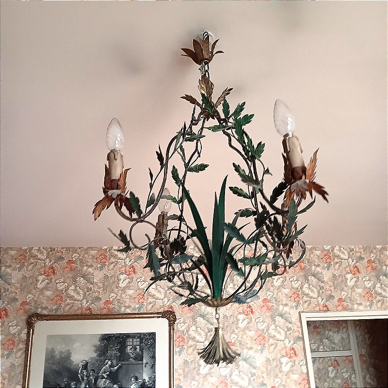 Charming Cage Chandelier With A Naturalistic Leaf Design In Green Lacquered Sheet Metal-photo-2