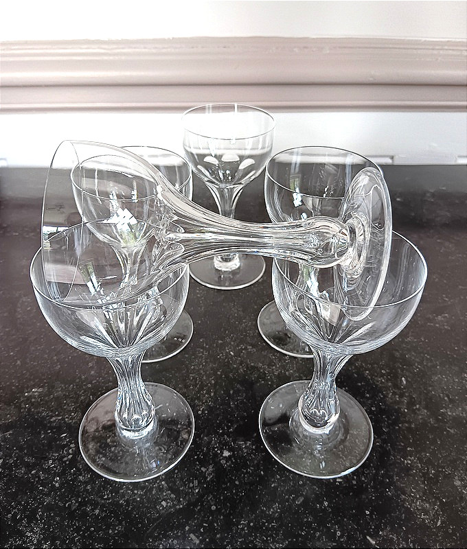 Beautiful Set Of 6 Hollow Stem Champagne Glasses In Crystal -photo-1