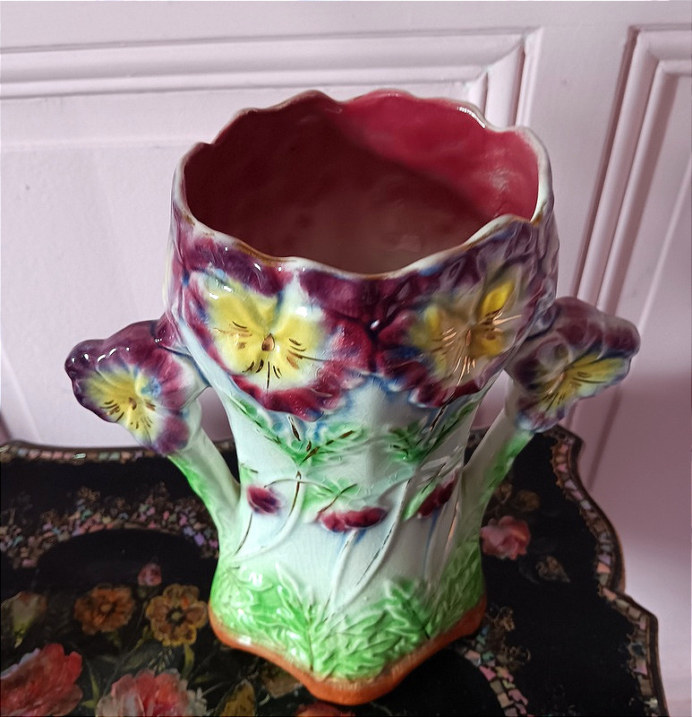 Fives Lille Vase With Pansies, Earthenware, Slipware, Circa 1900, Art Nouveau-photo-2