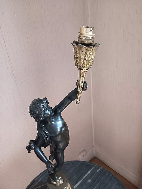 Délicieuse lampe de table putto putti chérubin en Bronze à double patine-photo-6