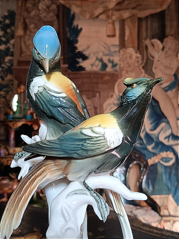 Karl Ens Birds, A Pair Of Blue Tits In Saxon Porcelain, Green Signature, 1920s-photo-2