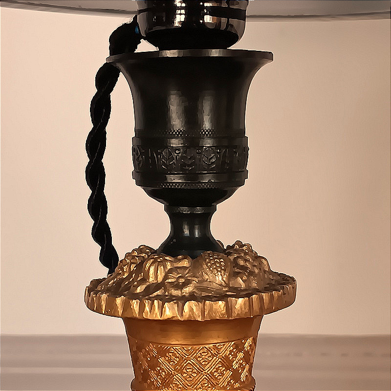 Paire de lampes bougeoirs en bronze à décor de vigne Epoque Restauration XIXème siècle-photo-2