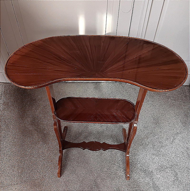 Kidney Table, Flying Table In Mahogany Marquetry-photo-1