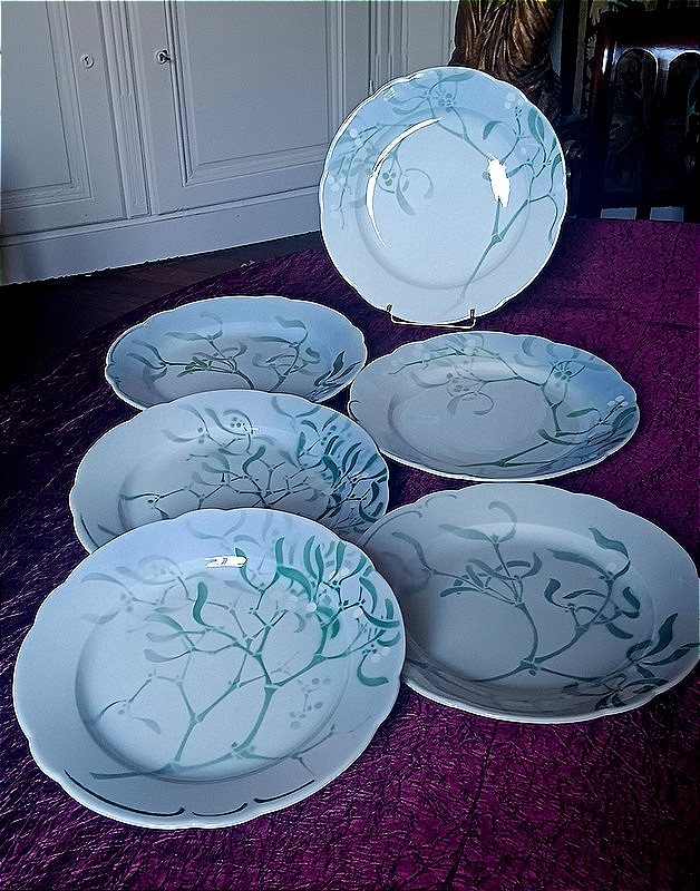 Edmond Lachenal And Keller Et Guérin Earthenware Service Mistletoe 6 Dinner Plates 26 Cm (1)