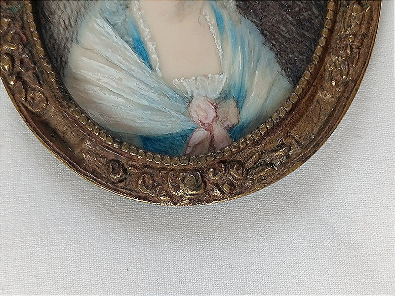 Miniature Gouache Painting In The Louis XVI Style Bronze Frame Portrait Of A Young Woman-photo-4