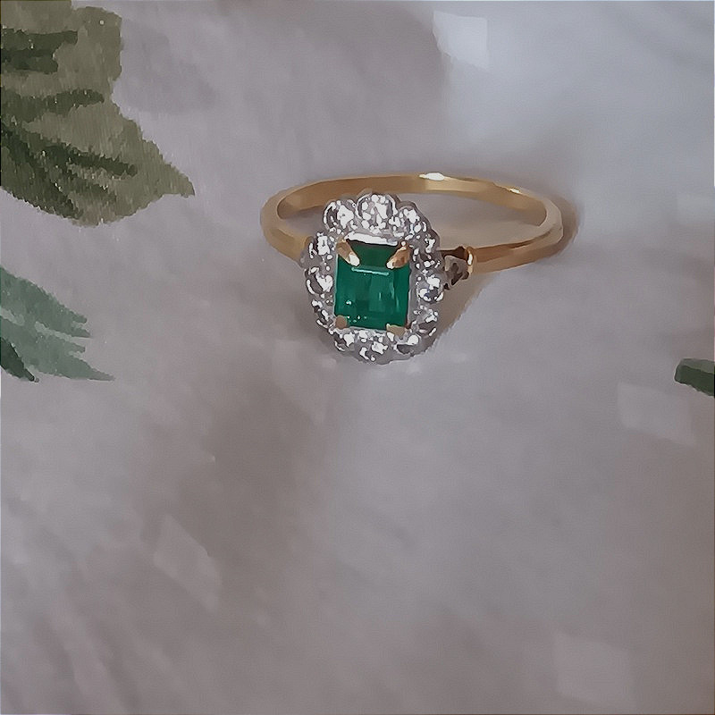 Emerald And Diamond Ring 18 Carat Gold And Platinium-photo-1