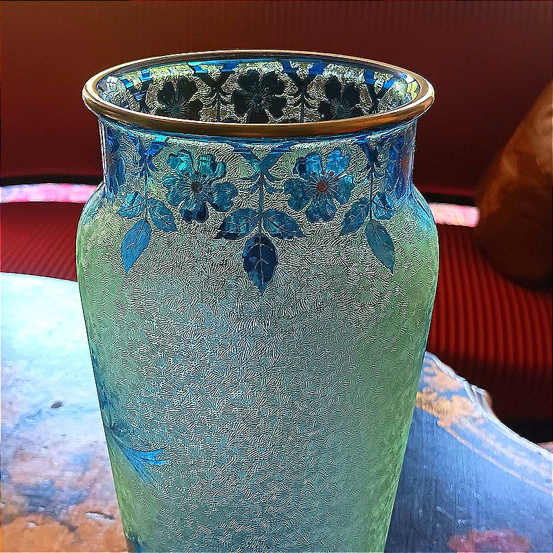 Baccarat et Emile Bourgeois Paris Vase cristal Ouraline Art nouveau décor de roses d'églantier-photo-1