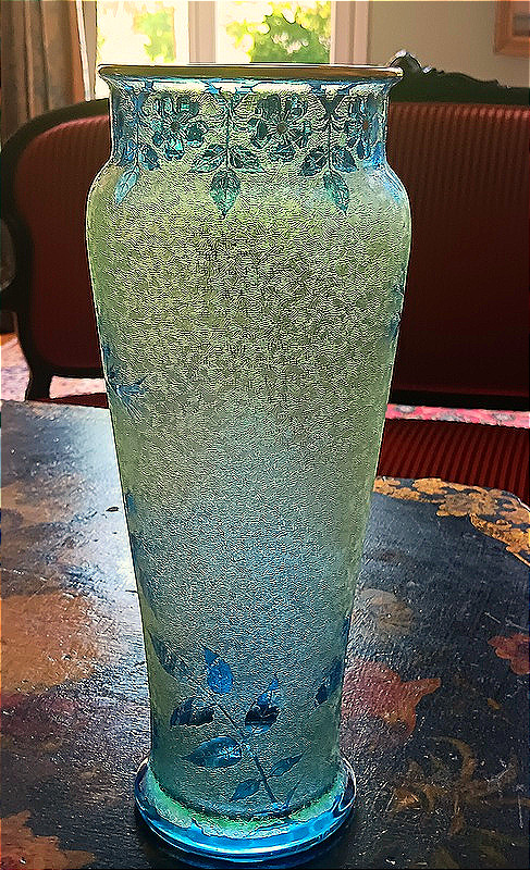 Baccarat et Emile Bourgeois Paris Vase cristal Ouraline Art nouveau décor de roses d'églantier-photo-2