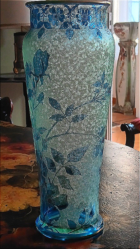 Baccarat et Emile Bourgeois Paris Vase cristal Ouraline Art nouveau décor de roses d'églantier-photo-6