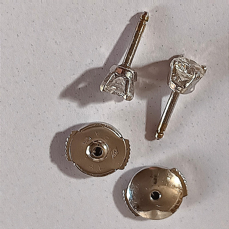 18k White Gold Diamond Stud Earrings-photo-3