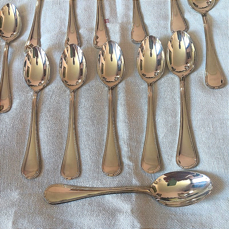 Belle suite de 14 cuillères à café thé en métal argenté jamais servi-photo-2