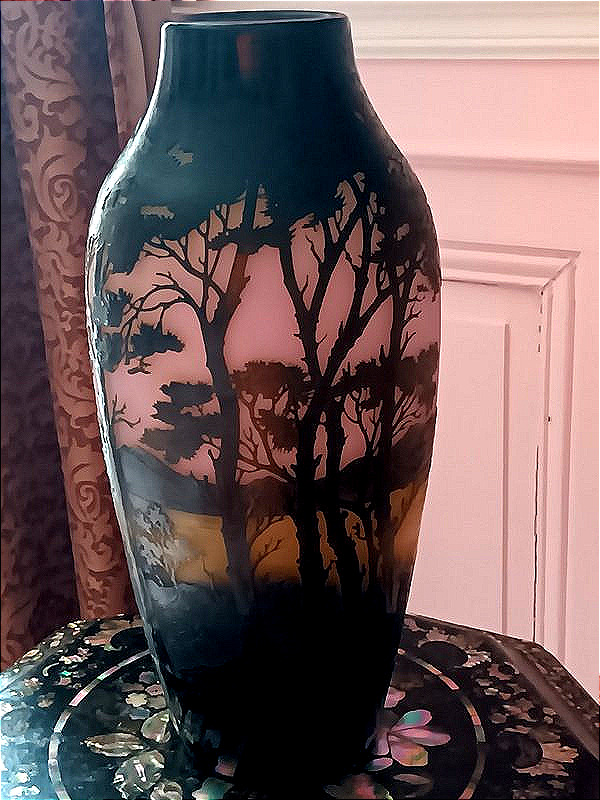 Vase d’Argental St Louis Art nouveau par Paul Nicolas à décor de lac de montagne avec barques