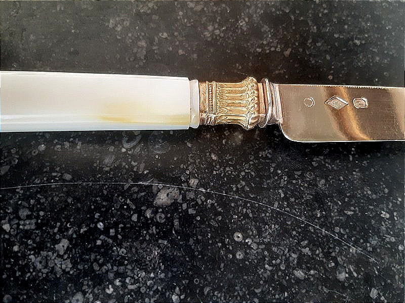 Cardeilhac époque 1819-1838 11 couteaux à dessert en argent vermeil et nacre -photo-6