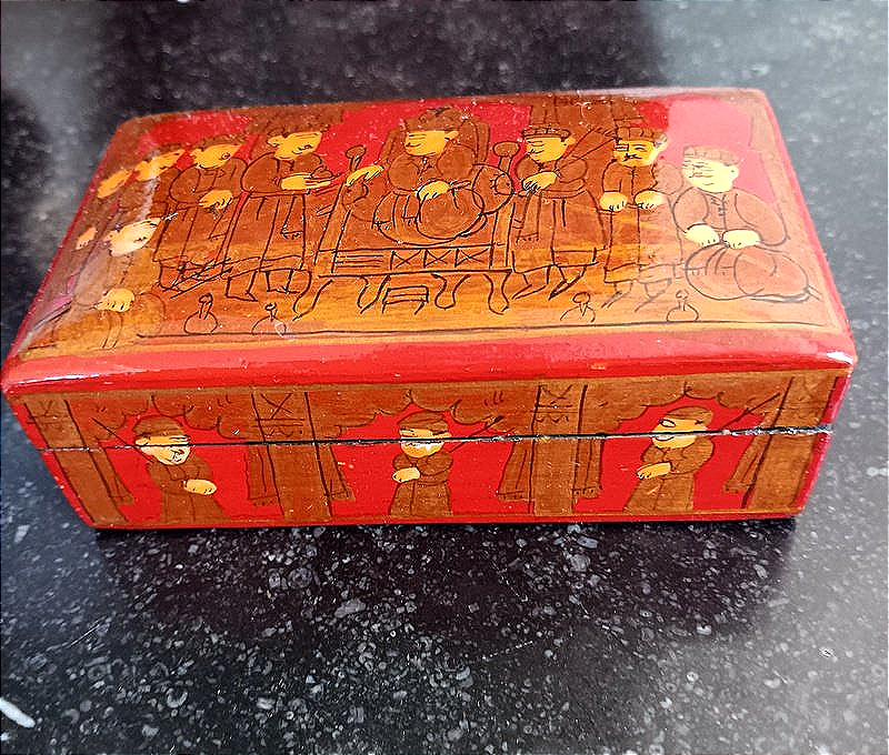 Lacquered Jewelry Box -photo-2