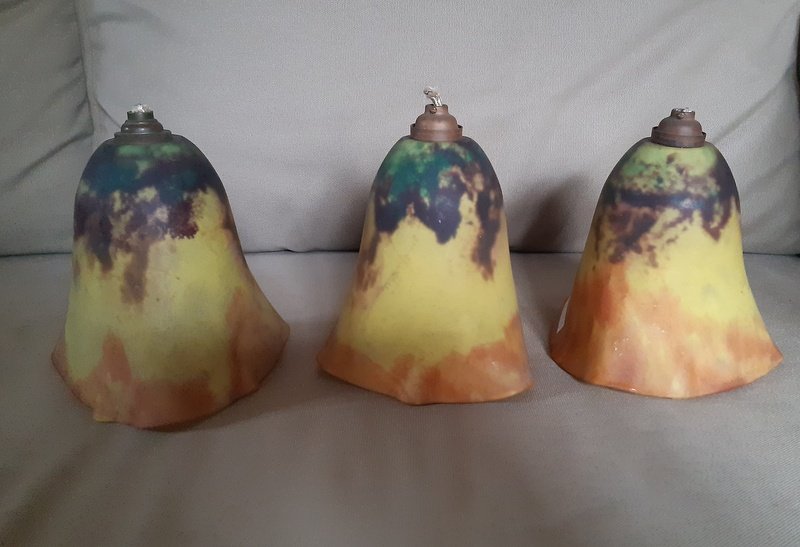 3 grosses tulipes luminaire Art nouveau Daum Nancy Croix de Lorraine pour lampe ou lustre