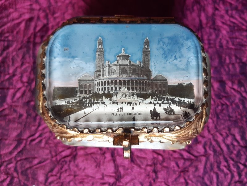 Boite Coffret à Bijoux En Fixé Sous Verre Le Palais Du Trocadéro Souvenir De Paris 1878 XIXème 