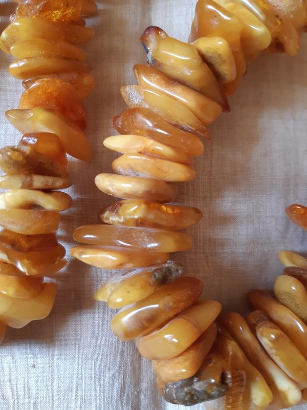 Long Collier Brutaliste En Ambre-photo-4