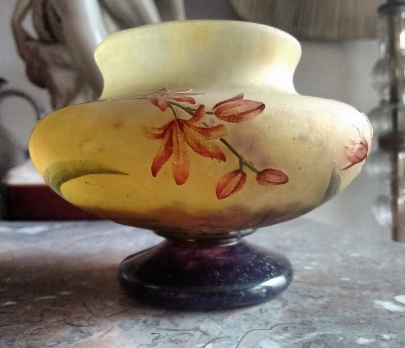 Vase Daum Nancy Croix De Lorraine Décor De Fleurs Giroflées Art Nouveau XIXème Siècle