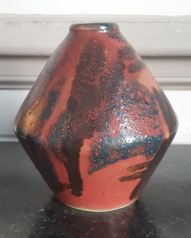 Toupie Vase In Glazed Stoneware Covered Beef Blood Red With Ring Neck-photo-2