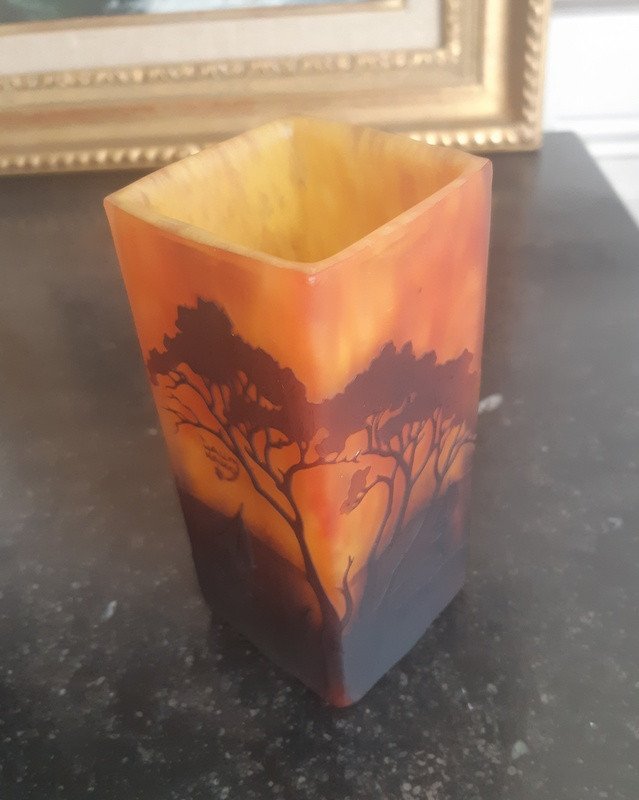 Daum Nancy Vase Art Nouveau 1900 à Pans Carrés Décor De Paysage Lacustre Au Coucher Du Soleil-photo-3