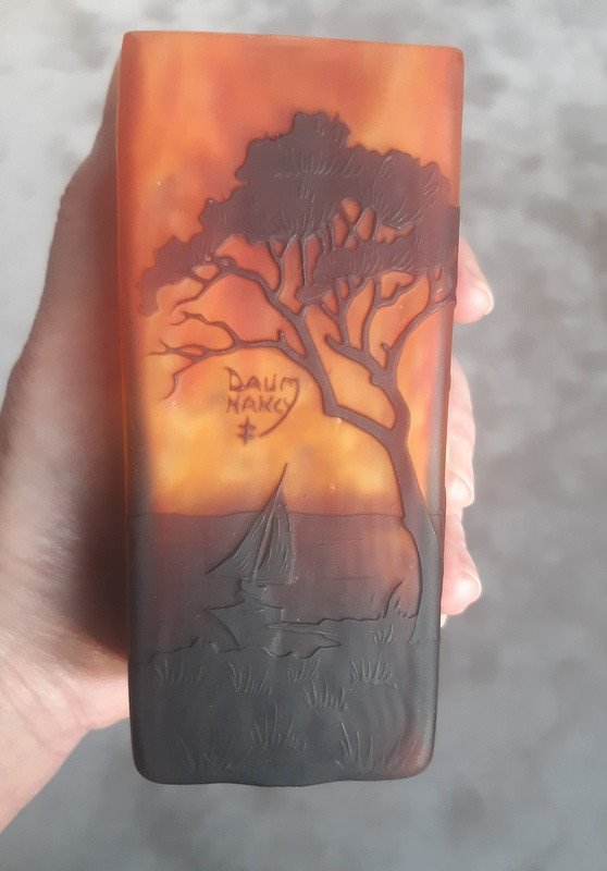 Daum Nancy Vase Art Nouveau 1900 à Pans Carrés Décor De Paysage Lacustre Au Coucher Du Soleil