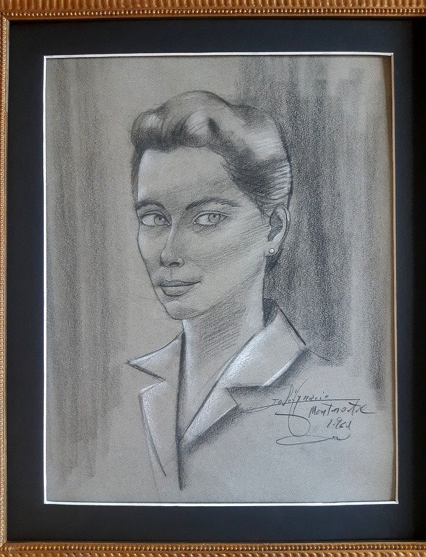 Portrait d'Une Jeune Femme Dessin Au Fusain Paris Montmartre  Place du Tertre Années 1960