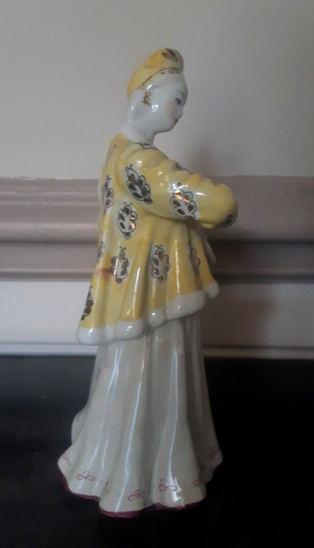 Danseuse Russe Statuette Figurine En Porcelaine Hongrie ?-photo-3