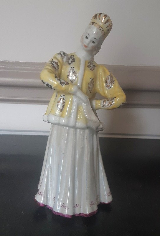 Danseuse Russe Statuette Figurine En Porcelaine Hongrie ?-photo-3