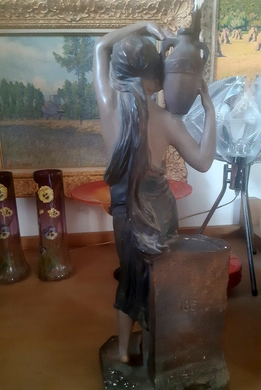 Armand Boutrolle (1886-1972) Sculpture représentant une Ravissante Jeune Femme Orientale Porteuse d'Eau Samaritaine En Plâtre patiné-photo-4