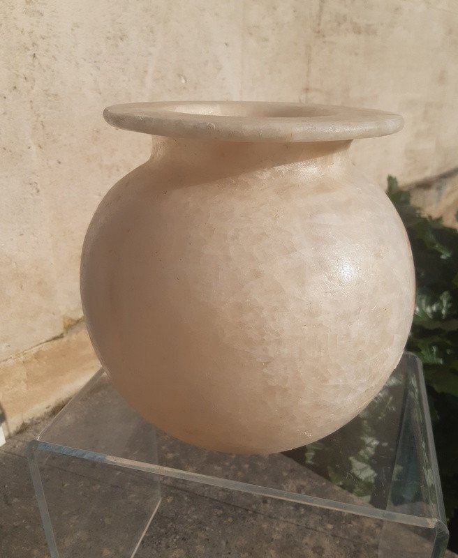 Beautiful Antique Ball Vase In Alabaster-photo-2