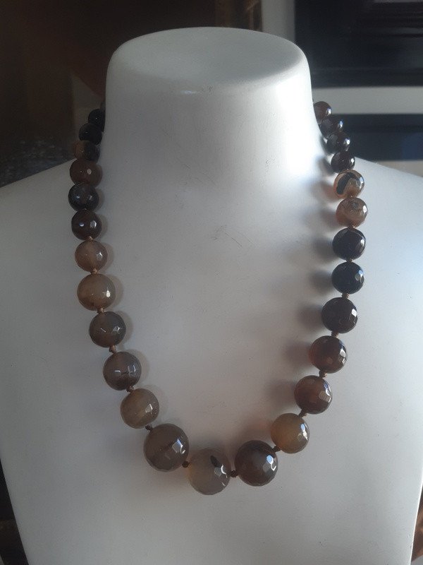 Agate Faceted Bead Necklace