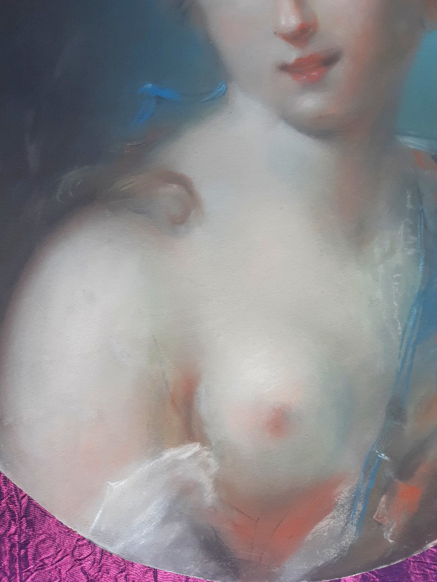 Délicieux Portrait De Jeune Femme Au Pastel Avec Son Cadre Rocaille XVIIIème Siècle-photo-4