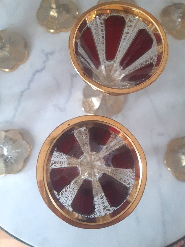 Belle Suite De 12 Verres service de verres Moser Bohême En Cristal Taillé et or verre à Décor De Cabochons Rubis Et Motifs à l'Or  XIXème -photo-5