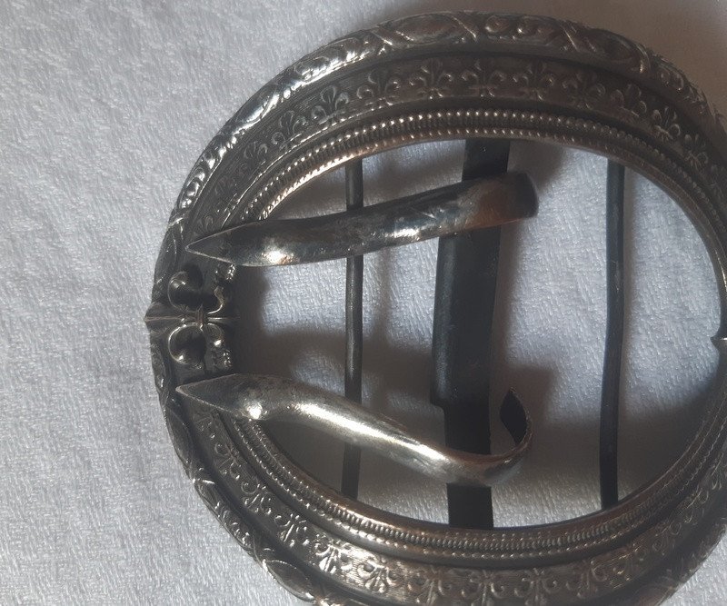 Grosse boucle De Ceinture Ou De Soulier chaussure Décor De Fleurs De Lys XIXe Siècle-photo-3