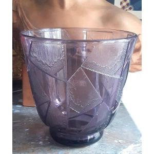 Important Daum Nancy Vase With Geometric Decor Etched In Acid Art Deco Period Circa 1930